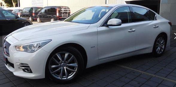 Left hand drive INFINITI Q50 2.2d Premium KAM/17ZOLL/PDC/XENON/TEMPOMAT