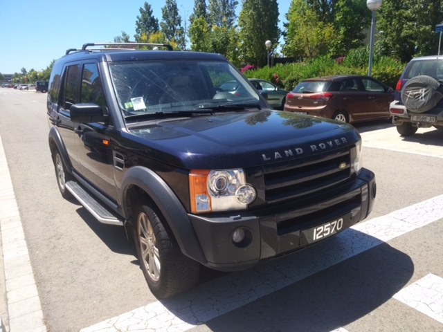 Left hand drive LANDROVER DISCOVERY HSE 7 SEATS  UK REG