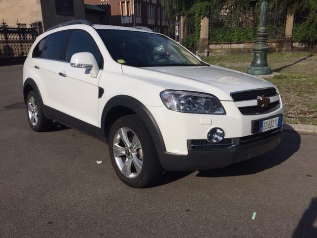 Left hand drive car CHEVROLET CAPTIVA (01/05/2010) - 