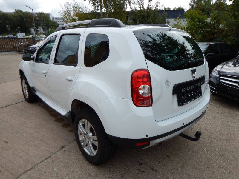 Left hand drive DACIA DUSTER  dCi 110 FAP PRESTIGE