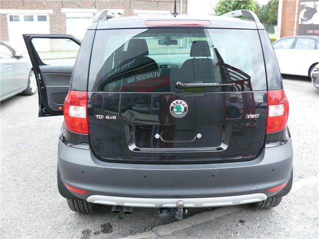 SKODA YETI (01/12/2012) - 