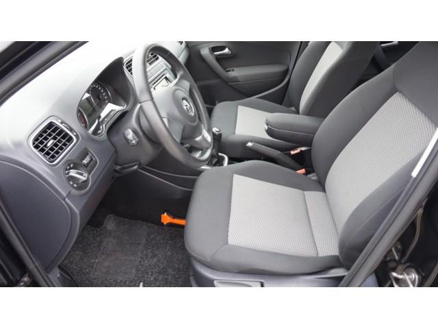 Left hand drive car VOLKSWAGEN POLO (01/12/2012) - 