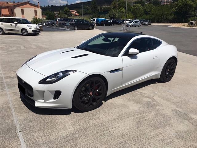 Left hand drive JAGUAR F-TYPE 3.0 V6 aut. Coupé