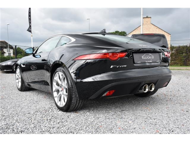 Left hand drive car JAGUAR F-TYPE (01/07/2017) - 