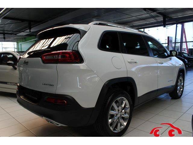 JEEP CHEROKEE (01/03/2017) - 