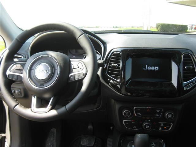 Left hand drive car JEEP COMPASS (01/08/2017) - 