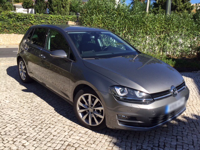 VOLKSWAGEN GOLF (01/01/2015) - 