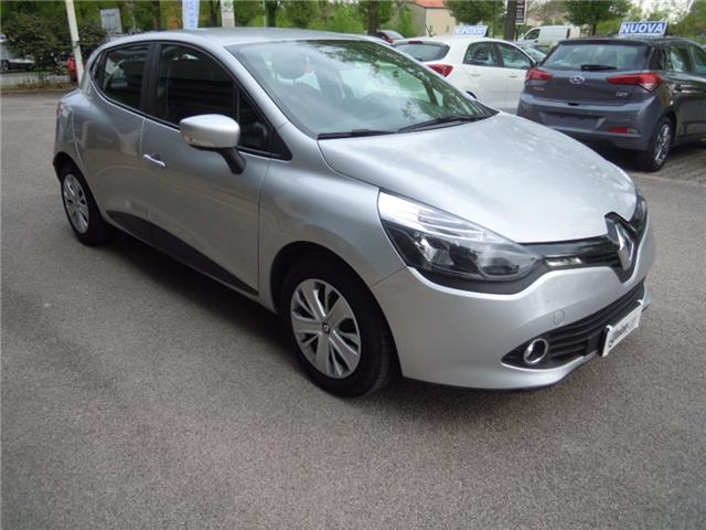 lhd car RENAULT CLIO (01/05/2017) - 