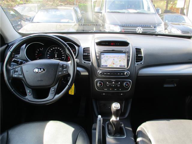 left hand drive KIA SORENTO (01/02/2014) -  