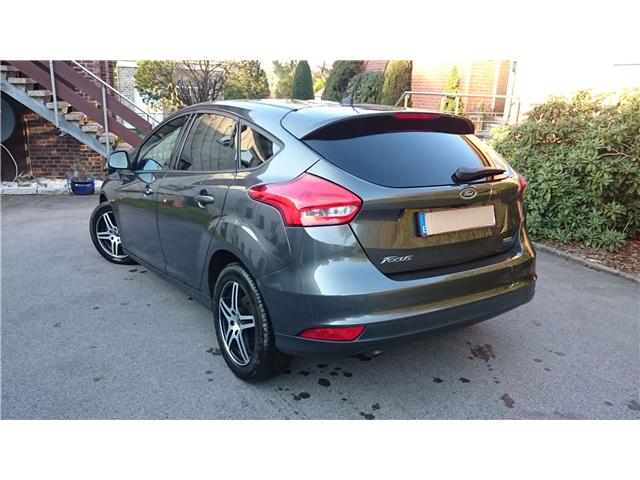 FORD FOCUS (01/06/2016) - 