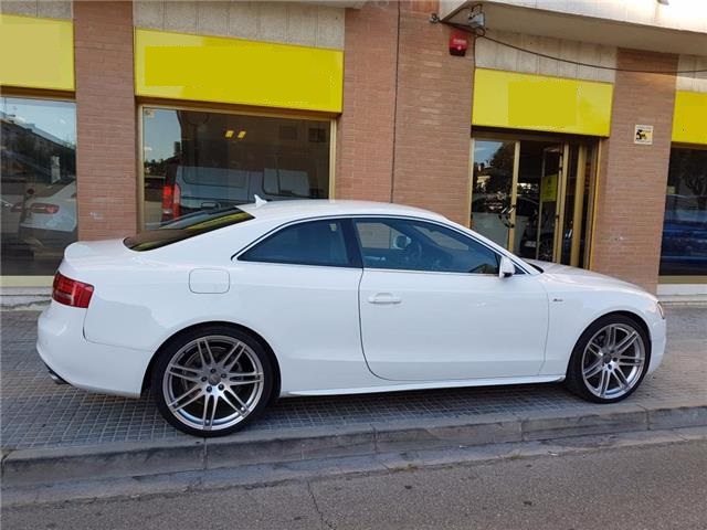 Left hand drive AUDI A5 Coupé 3.0TDI quattro S-Tronic Spanish Reg