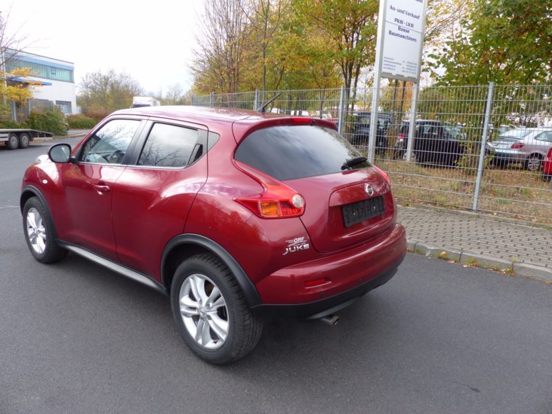 Left hand drive car NISSAN JUKE (01/10/2011) - 