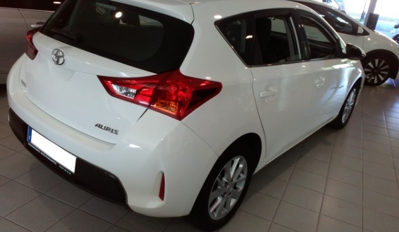 TOYOTA AURIS (01/01/2014) - 