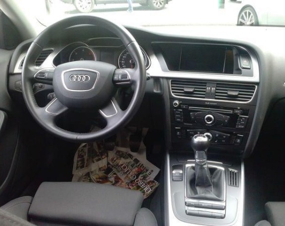 left hand drive AUDI A4 (01/01/2013) -  