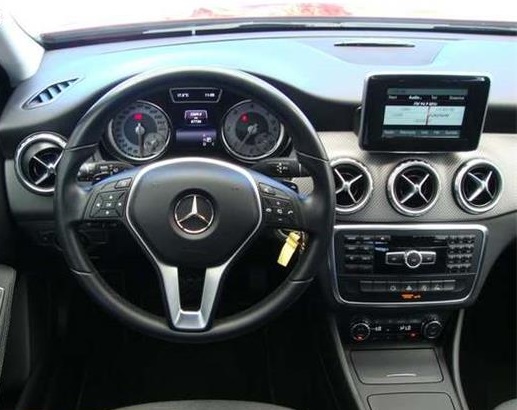 MERCEDES GLA (01/05/2015) - 