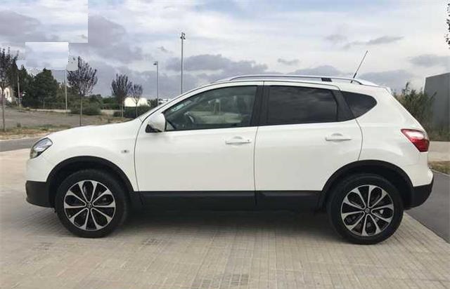 Left hand drive NISSAN QASHQAI 1.5 dCi Tekna Sport 18