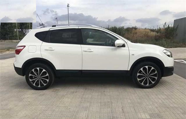 Left hand drive NISSAN QASHQAI 1.5 dCi Tekna Sport 18