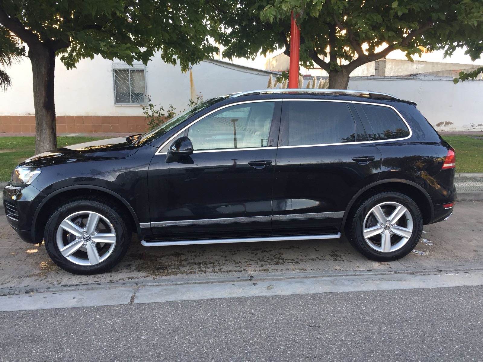 VOLKSWAGEN TOUAREG (01/01/2011) - 