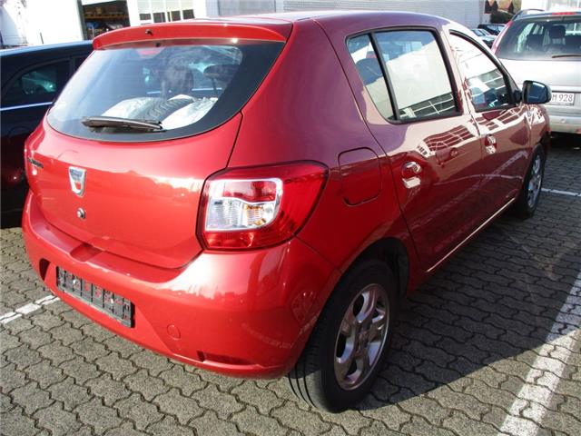 DACIA SANDERO (01/11/2015) - 