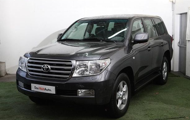 TOYOTA LANDCRUISER (01/04/2010) - 