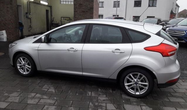 lhd car FORD Focus (01/04/2016) - 