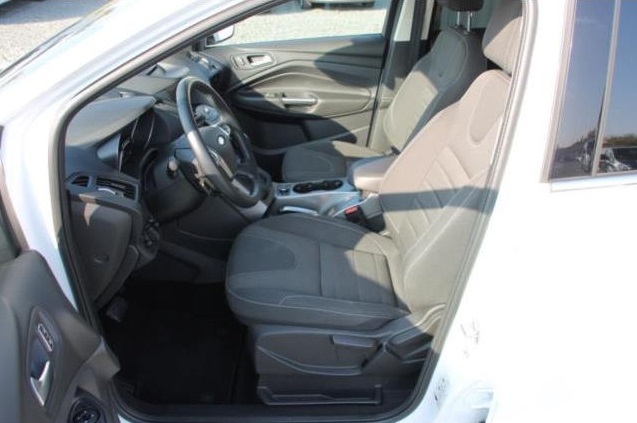 Left hand drive car FORD KUGA (01/03/2016) - 