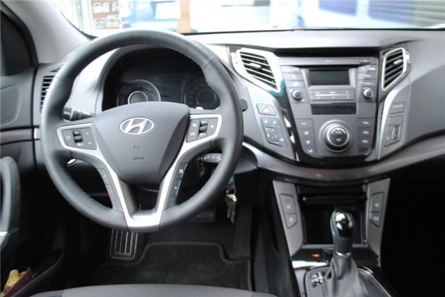 lhd car HYUNDAI i40 (01/05/2017) - 