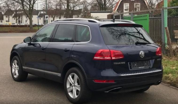 lhd car VOLKSWAGEN TOUAREG (01/05/2011) - 