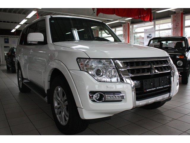 Left hand drive MITSUBISHI PAJERO 3.2 DI D