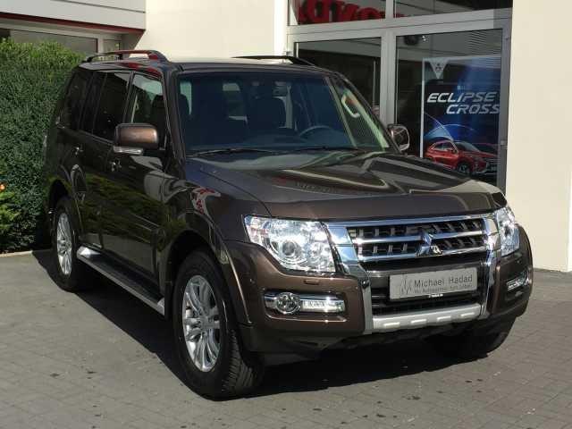 Left hand drive MITSUBISHI PAJERO  3.2 DI-D Edition