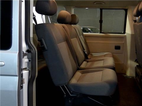 Left hand drive car VOLKSWAGEN CARAVELLE (01/09/2012) - 