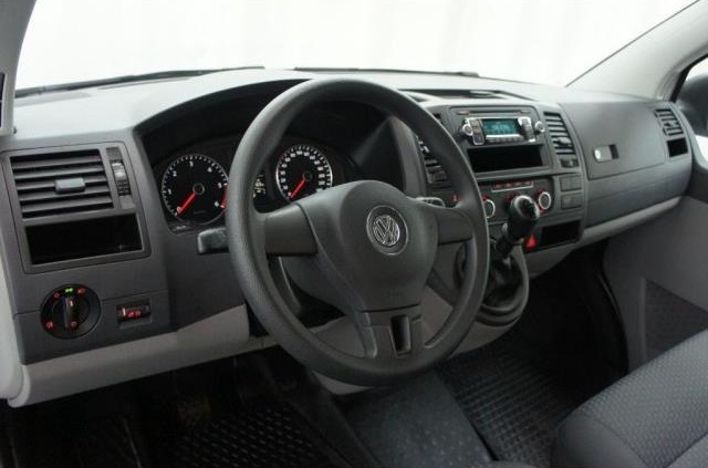 lhd car VOLKSWAGEN CARAVELLE (01/09/2013) - 