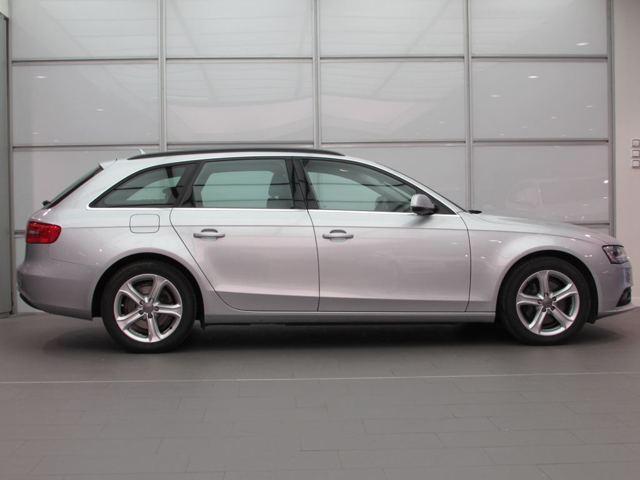 Left hand drive AUDI A4 Avant Diesel 2.0TDI Advance Spanish Reg