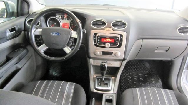 FORD FOCUS (01/05/2011) - 