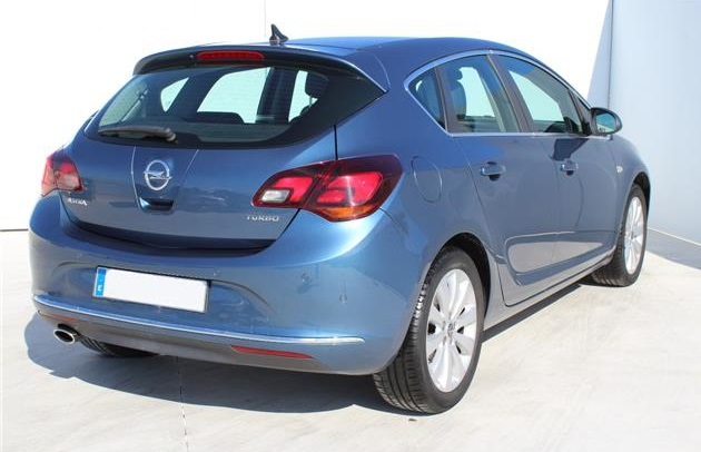 Left hand drive OPEL ASTRA 1.4T Excellence Aut. Spanish Reg