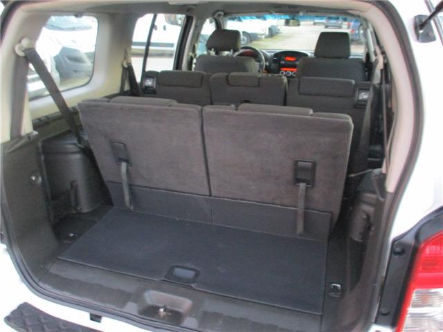 left hand drive NISSAN PATHFINDER (01/06/2014) -  