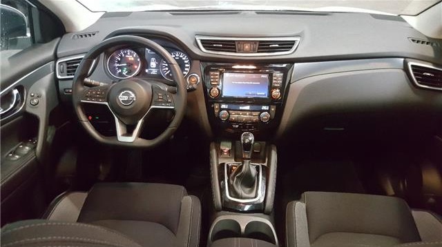 Left hand drive car NISSAN QASHQAI (01/07/2017) - 