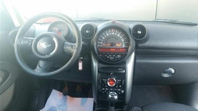 Left hand drive car MINI PACEMAN (01/06/2015) - 