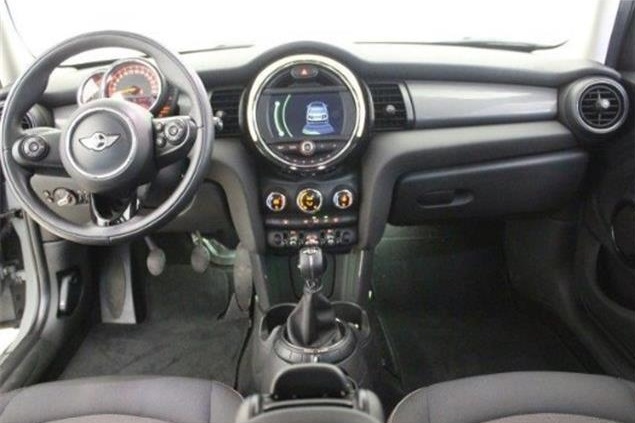 left hand drive MINI COOPER (01/06/2016) -  