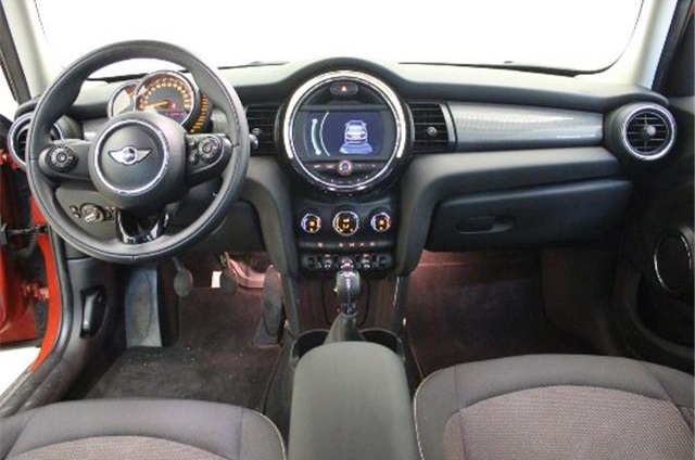 MINI COOPER (01/06/2016) - 