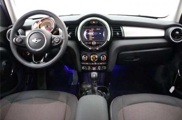 Left hand drive car MINI COOPER (01/12/2016) - 