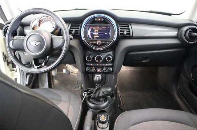 Left hand drive car MINI COOPER (01/09/2016) - 