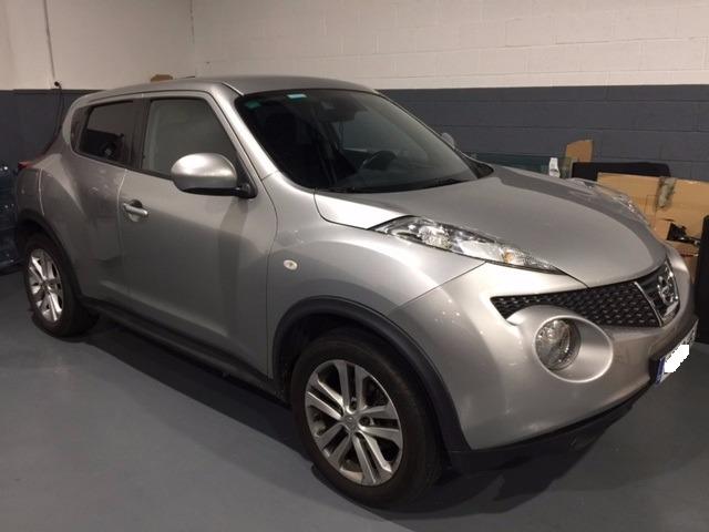 Left hand drive NISSAN JUKE 1.6i Tekna Sport CVT spanish reg