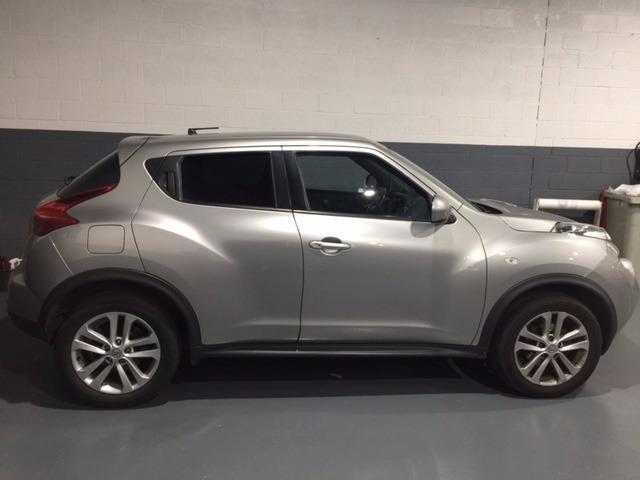 Left hand drive NISSAN JUKE 1.6i Tekna Sport CVT spanish reg