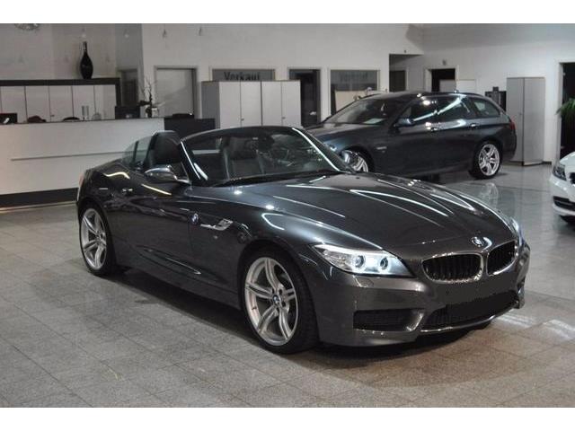 Left hand drive BMW Z4 sDrive18i