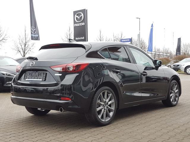 Left hand drive MAZDA 3 SKYACTIV-G100