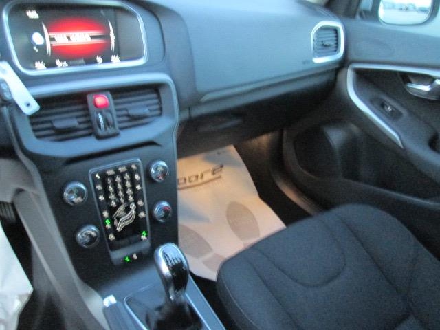 left hand drive VOLVO V40 (01/02/2017) -  