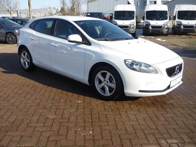 Left hand drive car VOLVO V40 (01/04/2017) - 