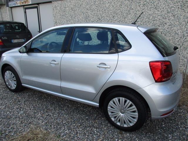 Left hand drive VOLKSWAGEN POLO 1.0