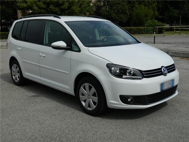 Left hand drive VOLKSWAGEN TOURAN 1.6 TDI